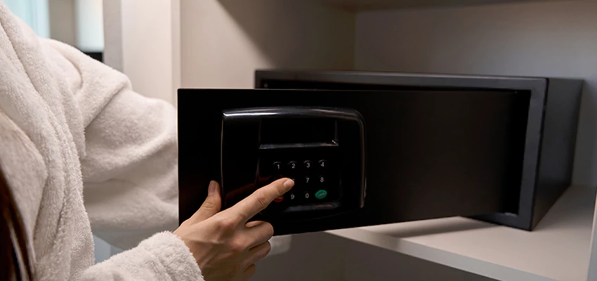 Safe Unlocking Service Company in Santa Ana, California