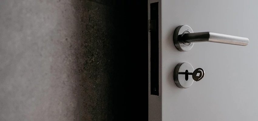 Front Door Handle Repair And Installation in Santa Ana, CA