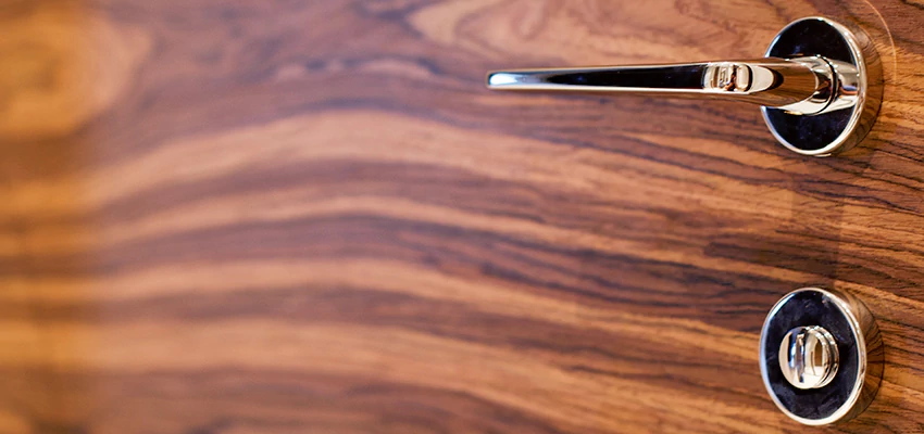 On Demand Locksmith For Key Fobs Repair in Santa Ana, California