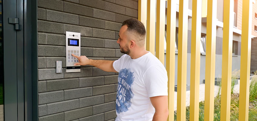 Locksmith Company For Smart Lock System Installation in Santa Ana, California